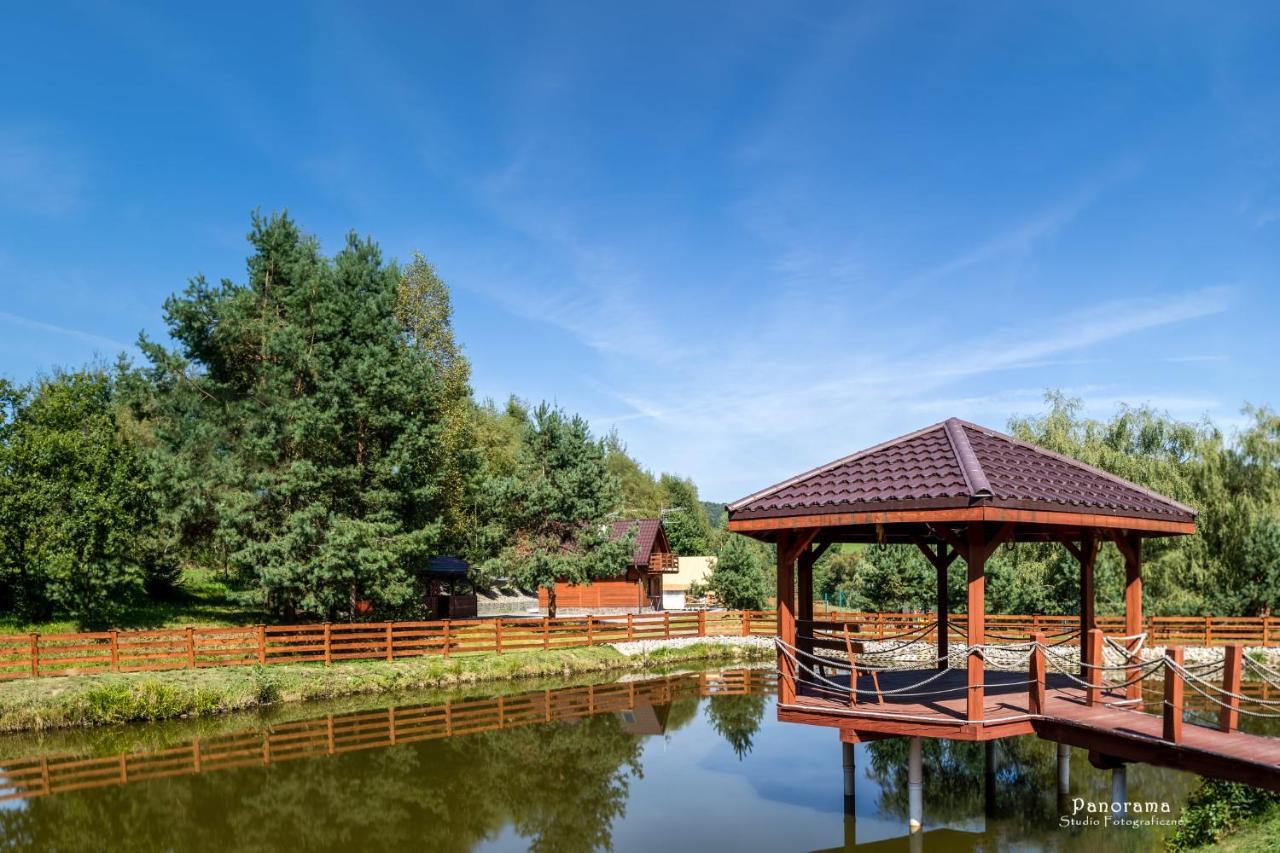 Glamping Pod Gwiazdami Pietrusza Wola Hotel Exterior photo